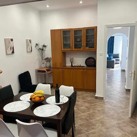 Apartment Dimitra's *