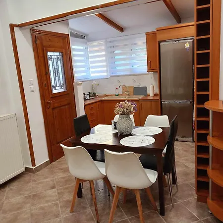 Dimitra's Apartment Corinth